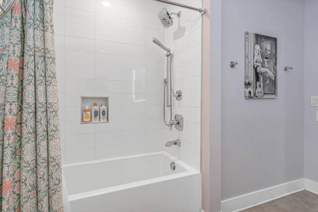 Nashville 3 Bed, 1 Bedroom With Washer, Dryer And Parking Exteriör bild